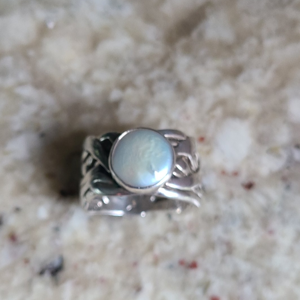 Ring